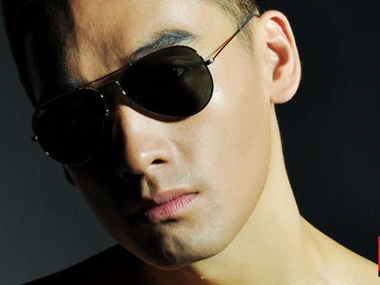 雷朋法拉利眼镜真假,怎么辨别雷朋眼镜真假