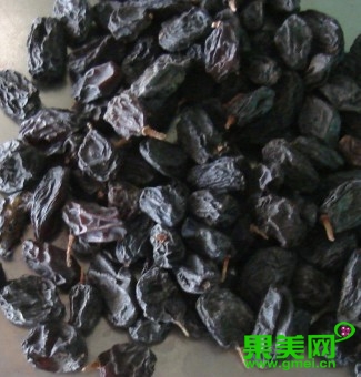 舌尖上的*疆新**:美丽黑色系——黑加仑葡萄你一定不知道这些