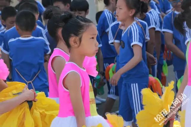 人教杯校园足球赛我们来了,全国校园足球总决赛小学