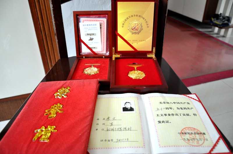 刘素芳:用心服侍“瘫公爹”创造生命奇迹