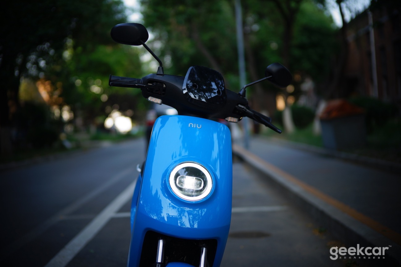 小牛m1骑了1万公里还值多少钱,小牛m1骑了1万公里能买吗