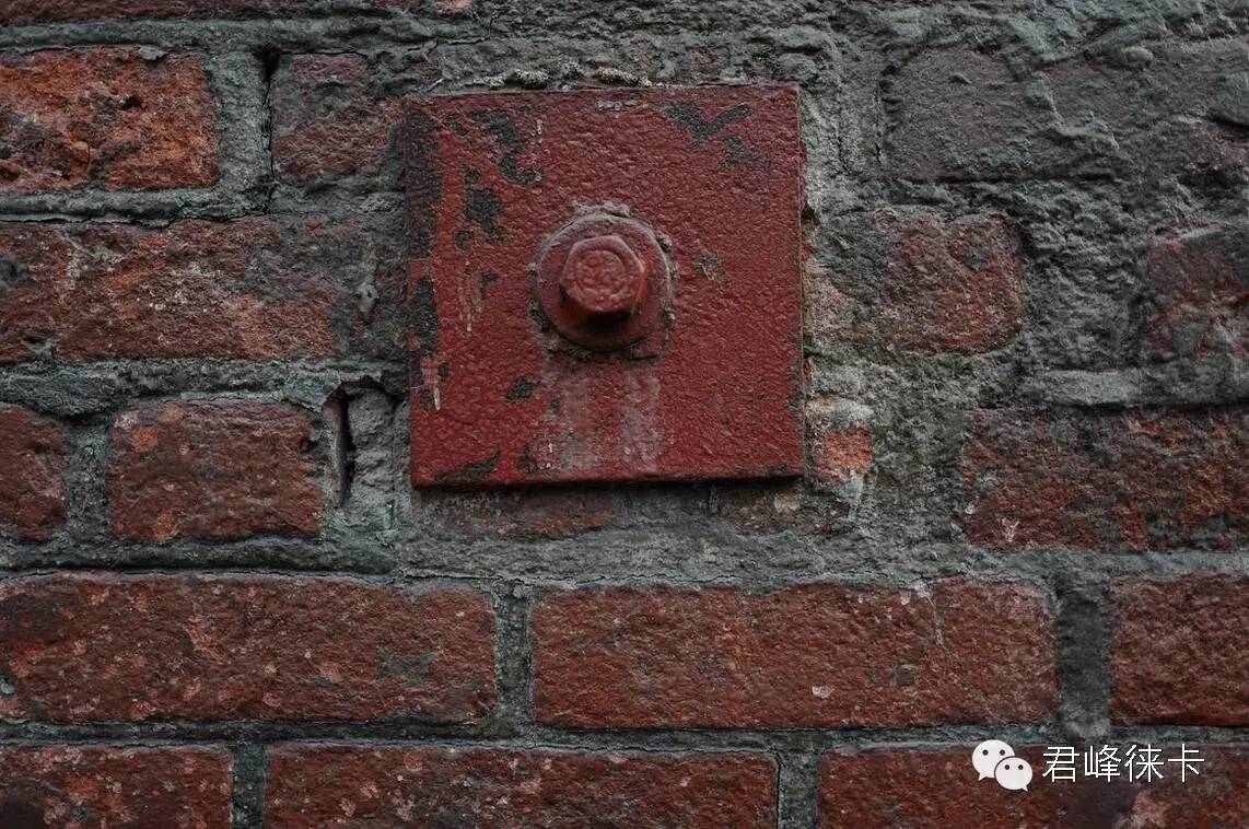 徕卡一万元街拍机,徕卡q一代为什么那么贵