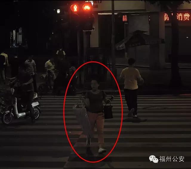 福州闯红灯多久能查出来,福州市十字路口红绿灯抓拍