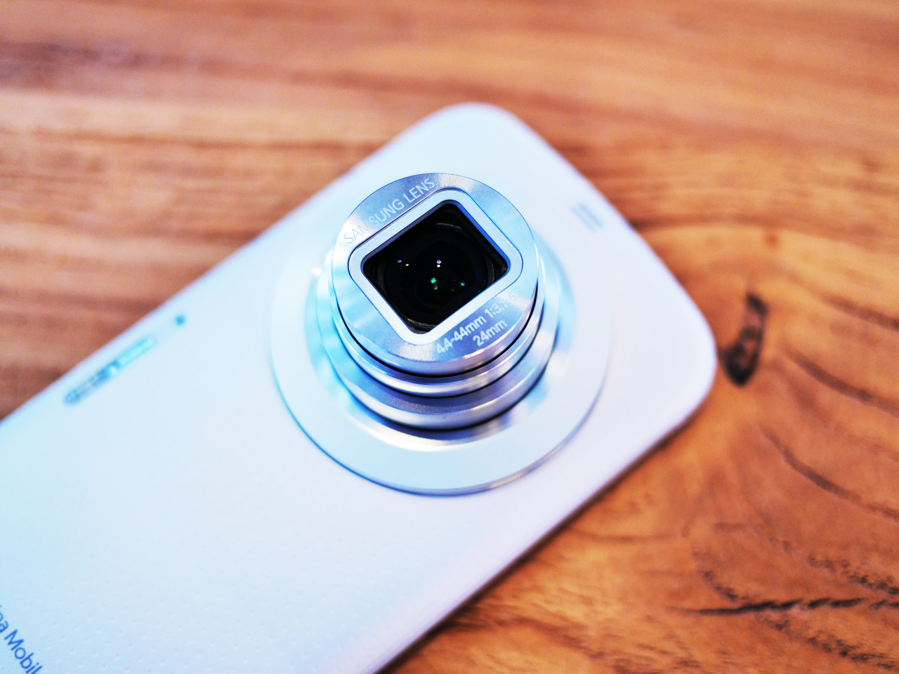 十倍光学变焦公认最好拍照手机,可变焦拍照神器