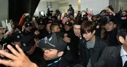 李敏镐2016年获奖视频,盘点韩国明星财富