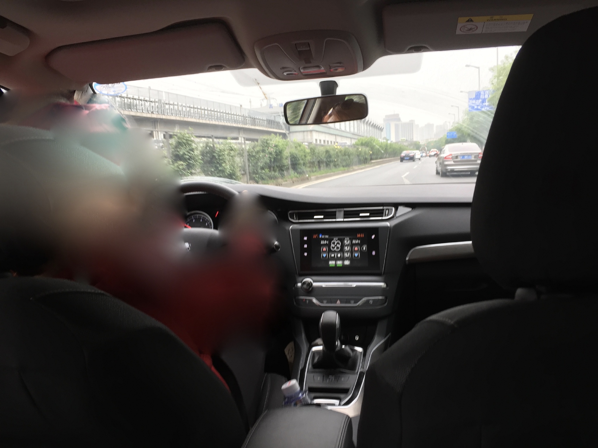 2015款标致4081.2t新车价格多少钱,东风标致4081.2t自动豪华版