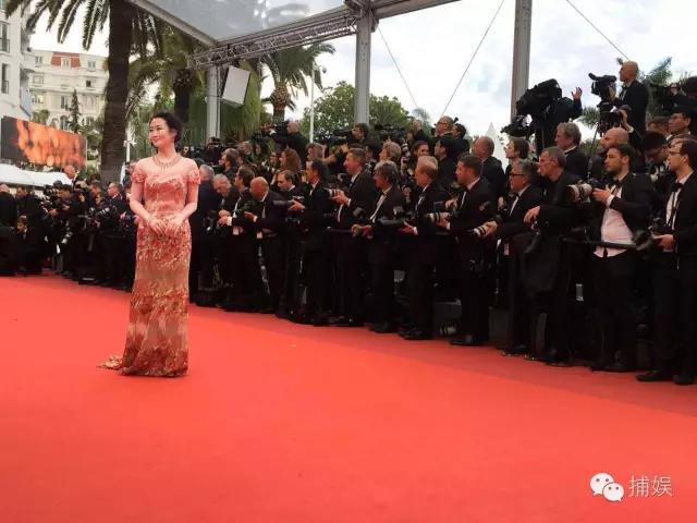 她从不蹭红毯，却作为中国影星被戛纳官方连续4年邀请