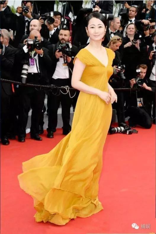 她从不蹭红毯，却作为中国影星被戛纳官方连续4年邀请