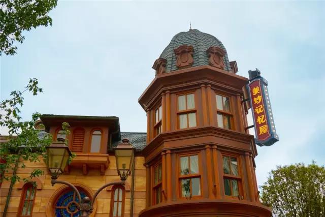 上海迪士尼官方导览第一天,我们收获了如下游园技巧