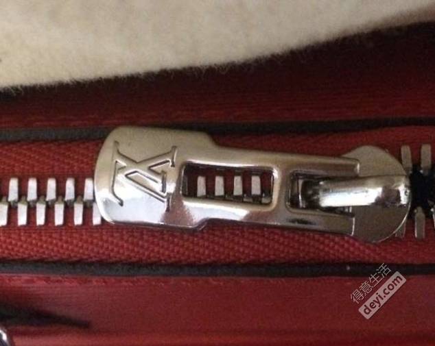 奢侈品店lv包,专柜购买的lv包