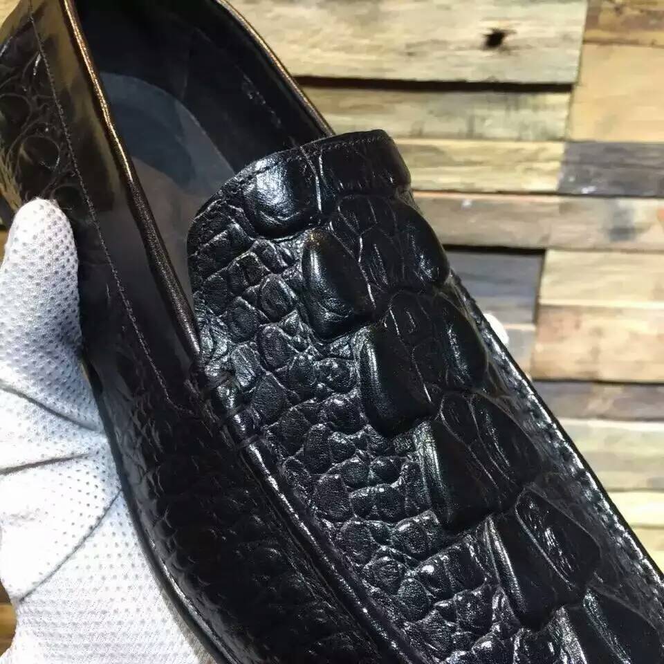 50大奢侈品的标志图prada (以前prada是顶级奢侈品吗)