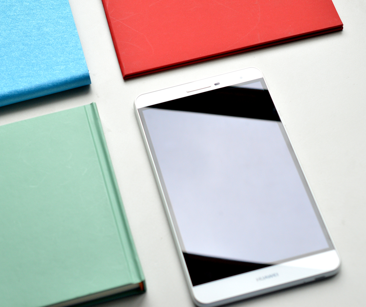 青春的不同颜色,华为揽阅m2青春版还能用么