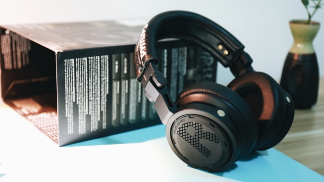 世界第一dj现场视频,飞利浦pro5耳机