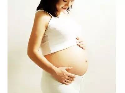 孕妇皮肤过敏怎么止痒,孕妇可以抹皮肤药膏吗