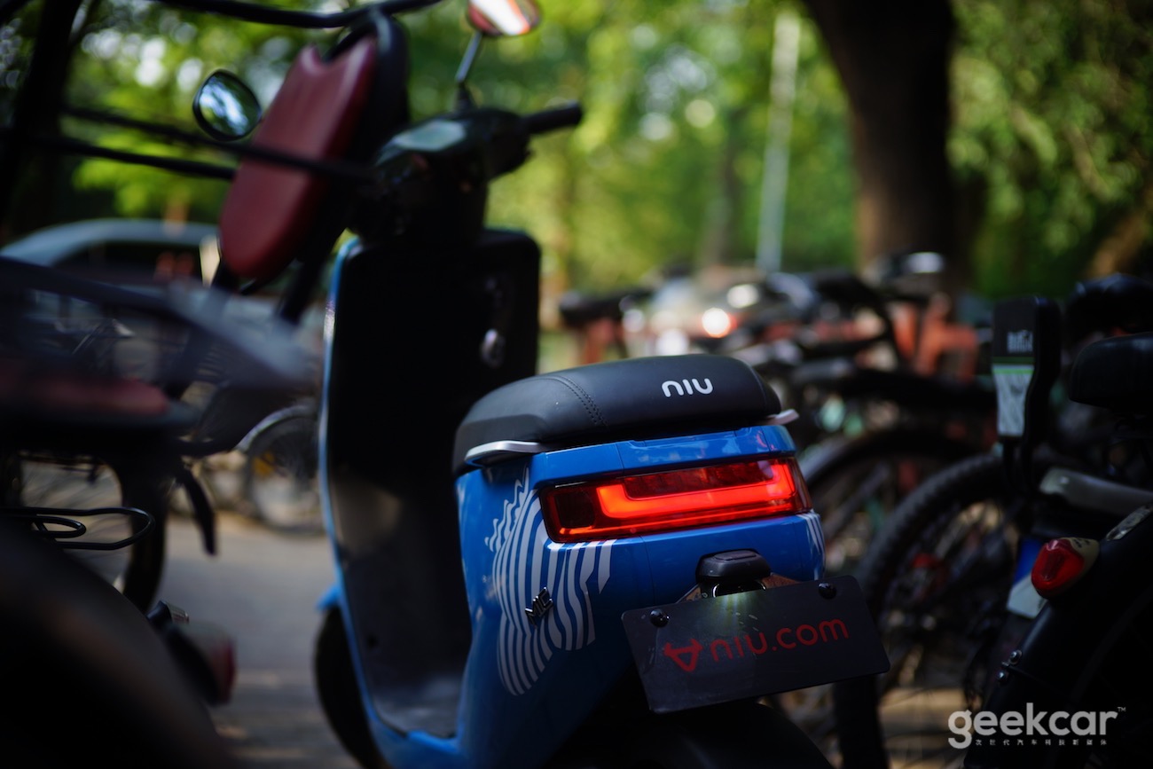 小牛m1骑了1万公里还值多少钱,小牛m1骑了1万公里能买吗