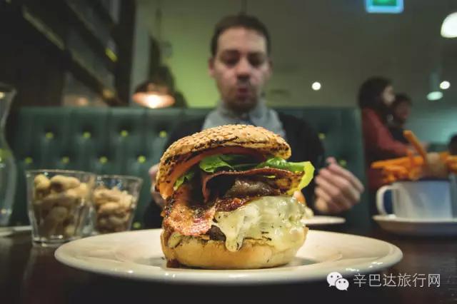 吃货们请勿点开···