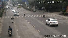 「曝光台」桂JGP212、桂JP6168、桂JC1383请注意！你们车前有行人！