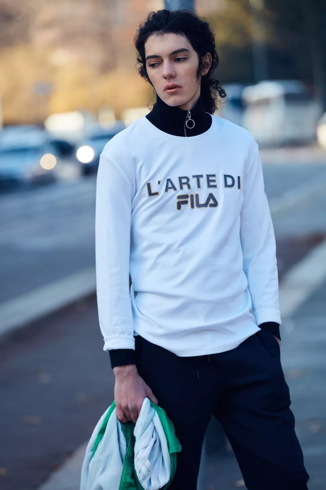 来，考考你｜知道李宇春膝盖上绑着的东西叫什么吗？