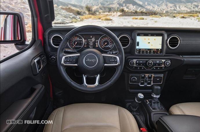 最新款牧马人撒哈拉真实驾驶感受,吉普牧马人撒哈拉2022款试驾