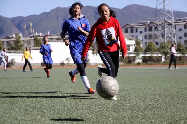 可喜可贺，丽*青江**少年足球不断崛起，又将出战多条战线！