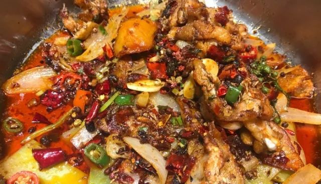 闲着也是闲着|你的青蛙还没回家?可能去了法国,然后变成了一盘儿菜