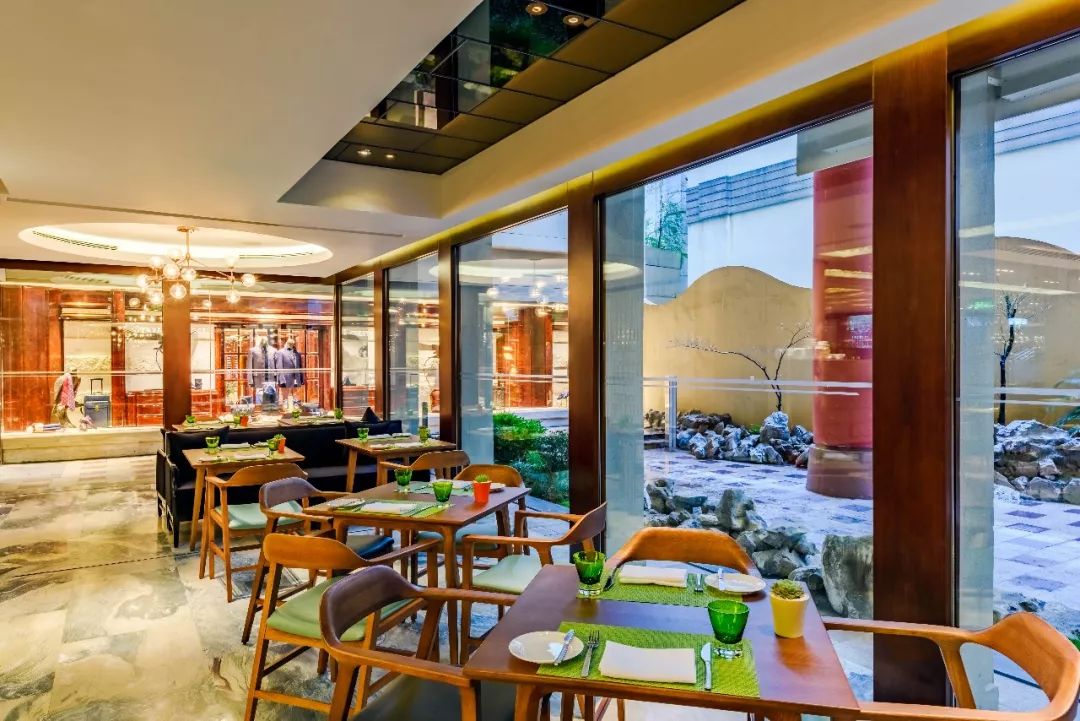 美高梅酒店落成,美高梅酒店开业视频