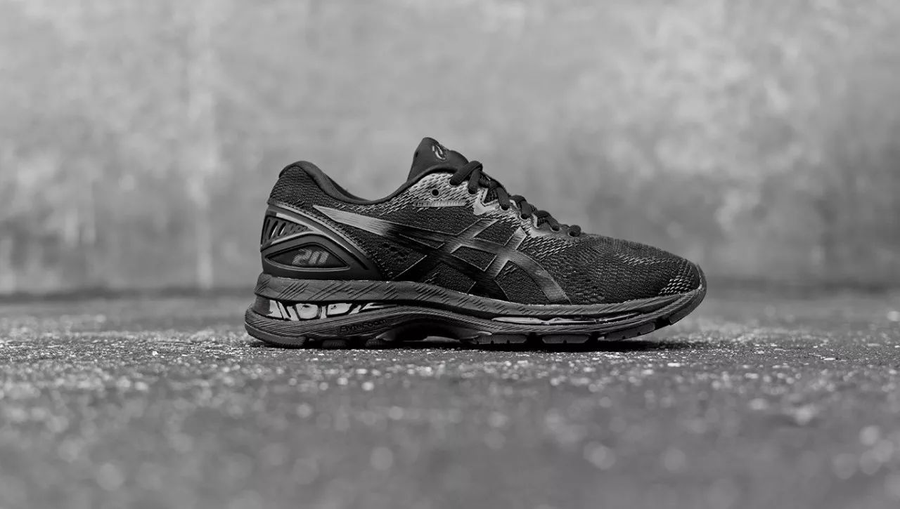 asics的鞋特点,asics鞋底材质