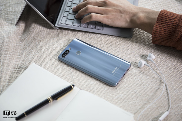 海信h11手机,海信d11手机测评