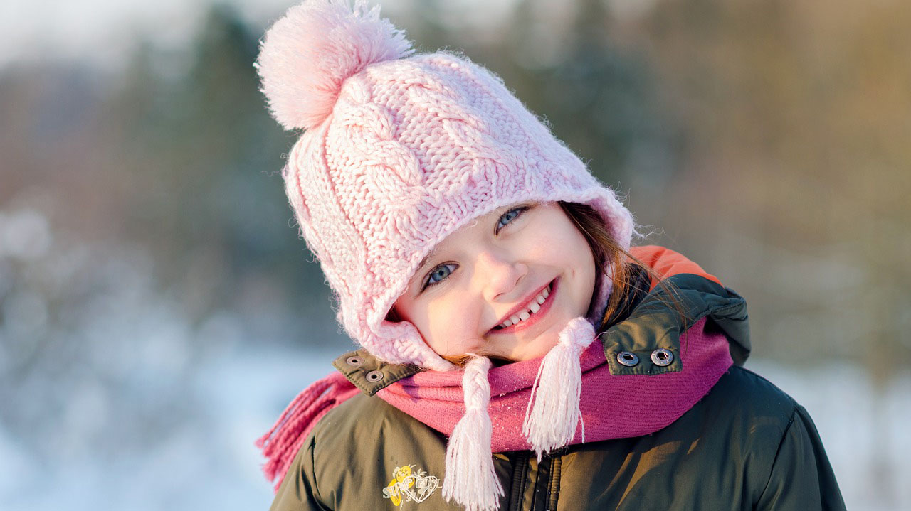 适合新年的简单妆容教程,新年妆容从底妆开始的教程