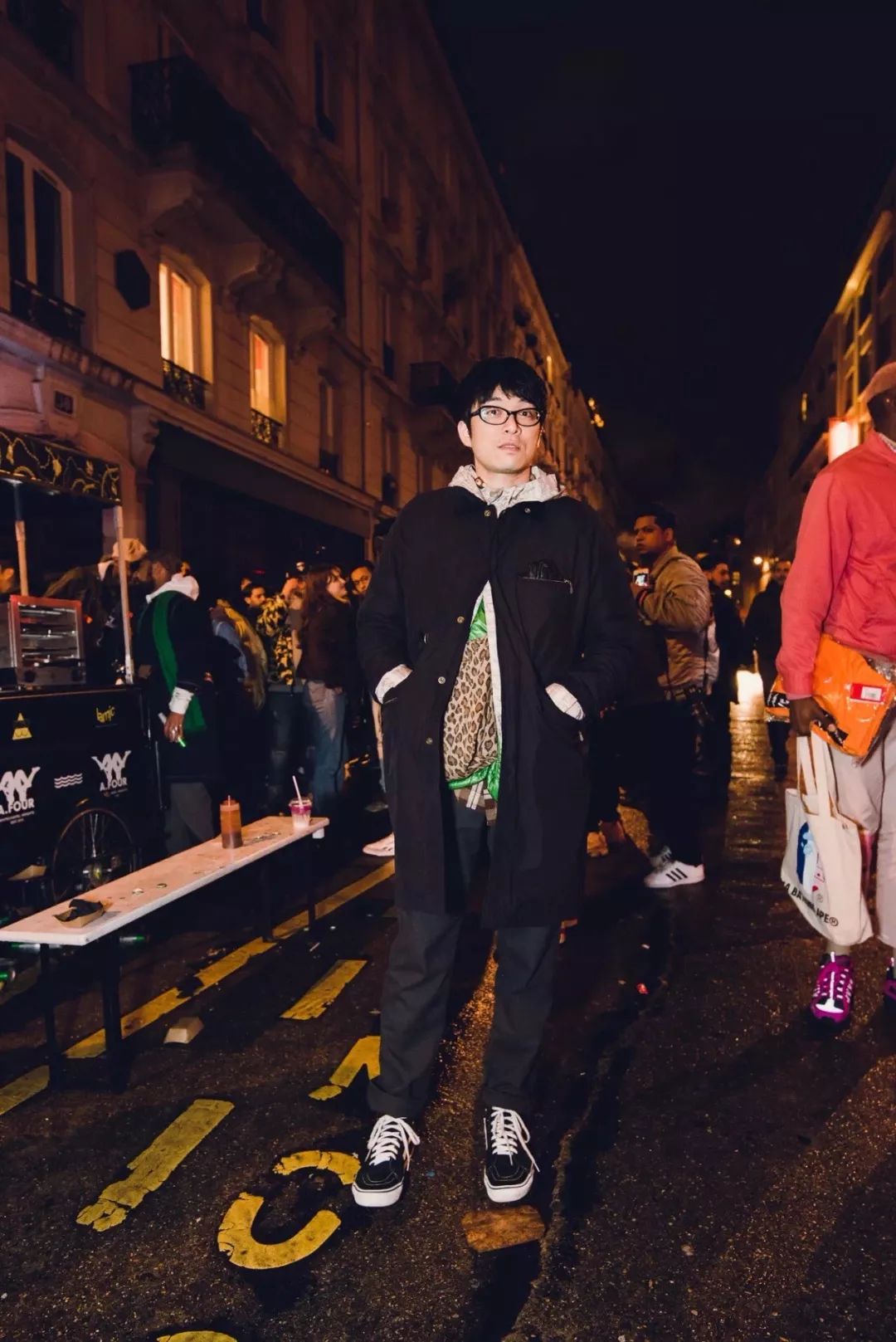 明星上脚白球鞋,明星上脚的鞋合集