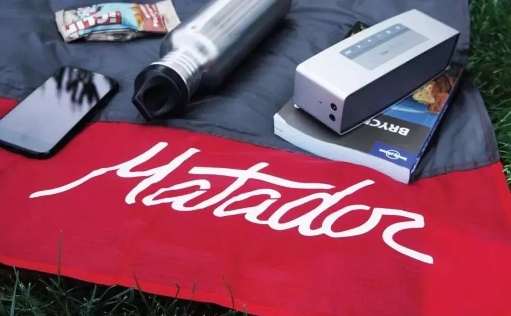 出门旅行怎么装行李箱,出门旅行怎样可以装多一点衣服