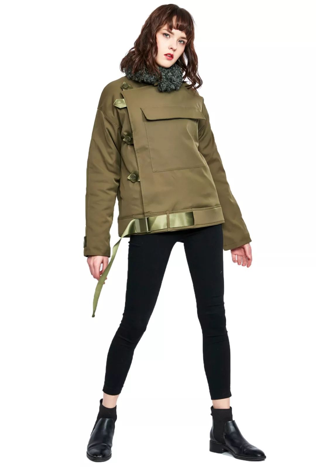 过年怎么穿可以时尚高级突出重围,时髦精过年这么穿