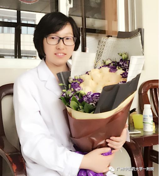 妇科b超子宫有结节,妇科b超右侧有囊性包块怎么办