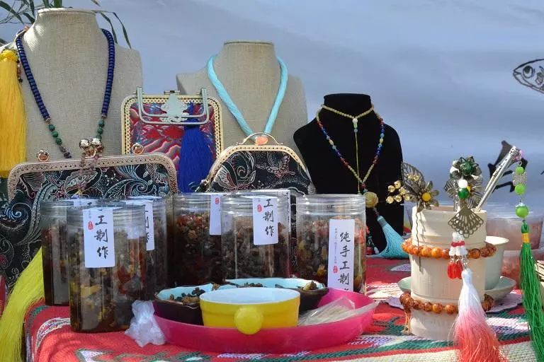 鎵嬪伐鍒朵綔鍒涙剰闆嗗競,浼犵粺鎵嬪伐缇庨闊充箰