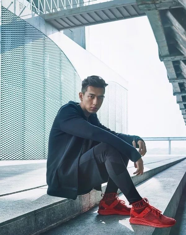 宁愿买超A的Yeezy假装高贵,也不穿国潮被人叫做土锤?!