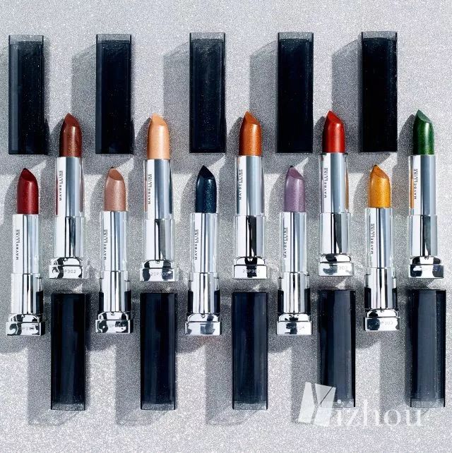 日日这口红也太美了吧！年会我也要这么涂