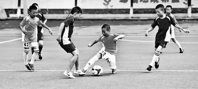 校园足球怎么发展,关于校园足球最新的指导方针
