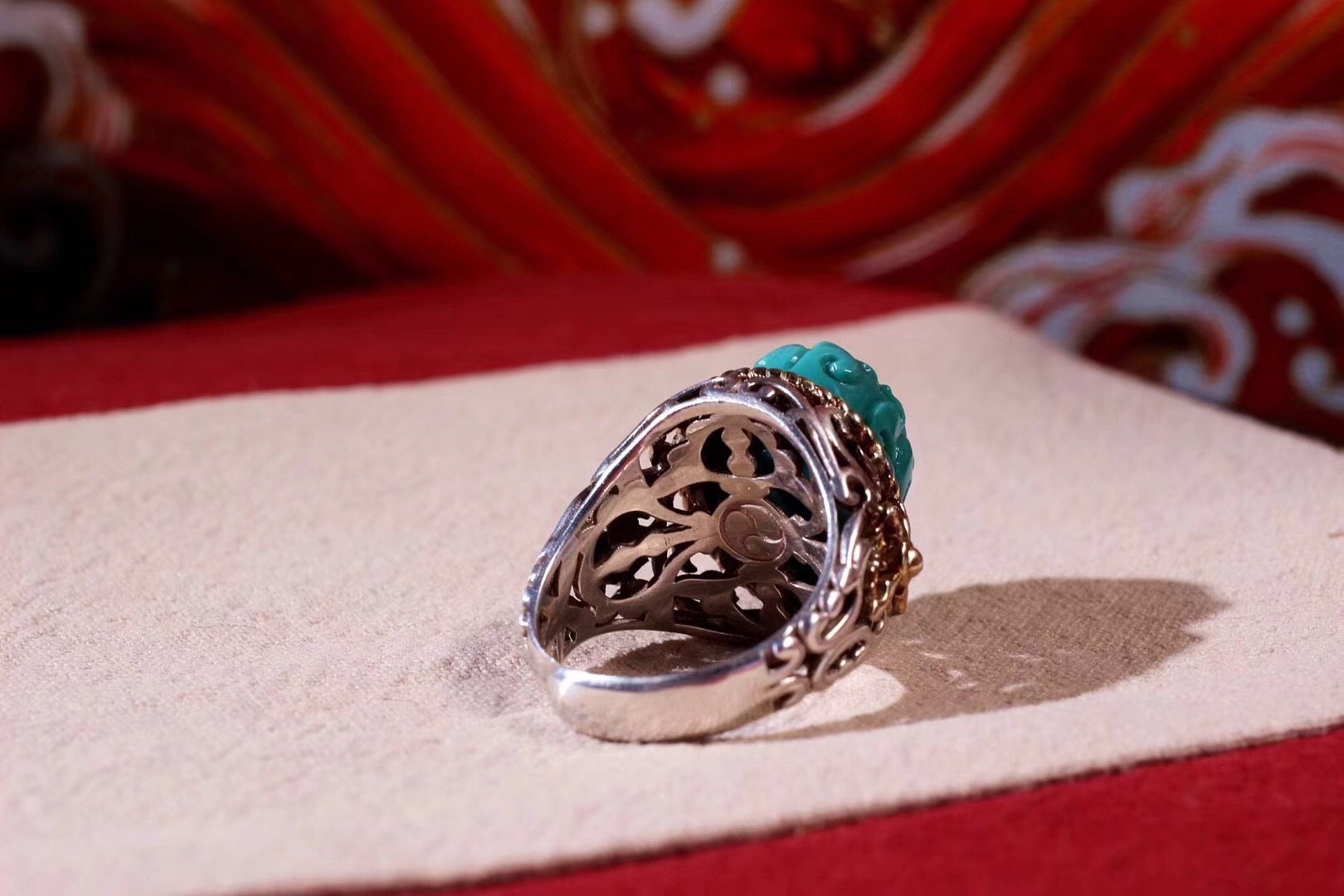 北工牙雕大师作品,喀什纯黄铜手工制作戒指