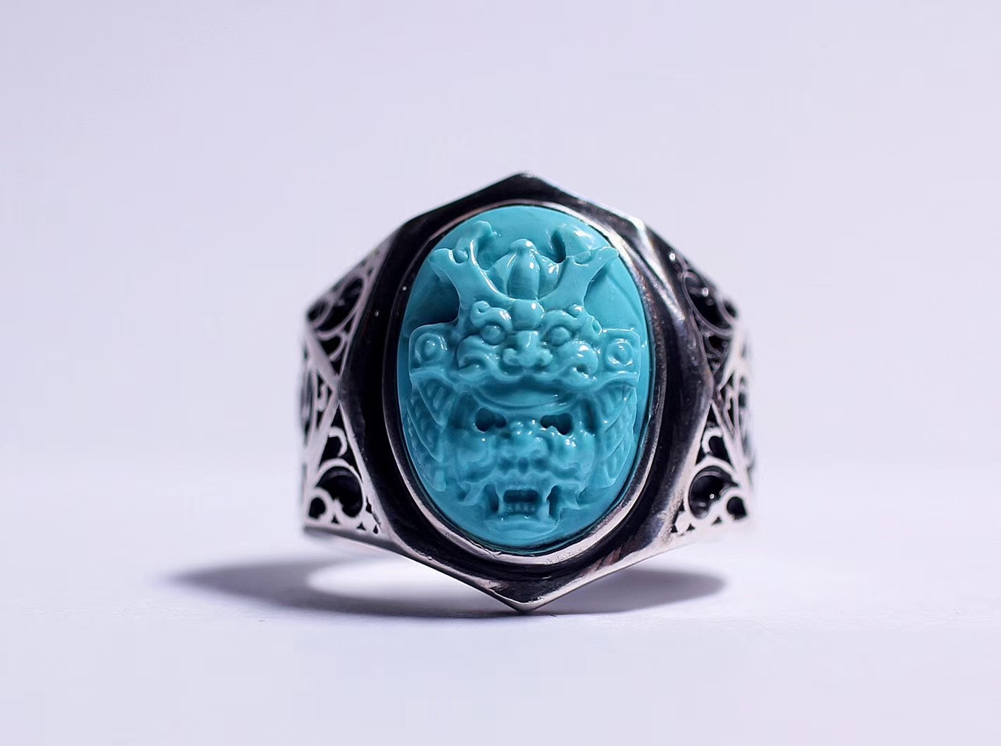 北工牙雕大师作品,喀什纯黄铜手工制作戒指