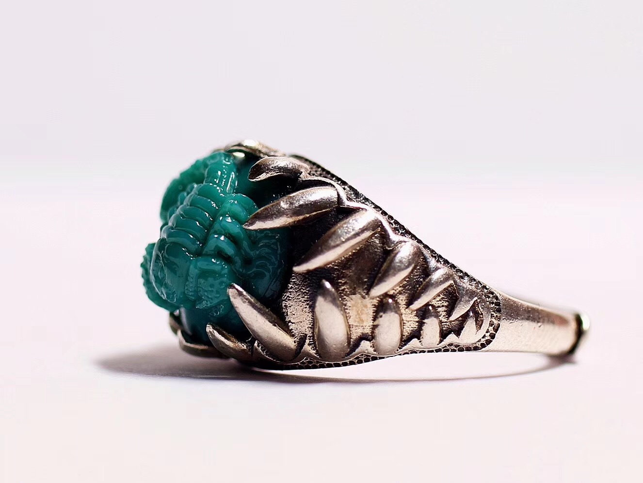 北工牙雕大师作品,喀什纯黄铜手工制作戒指