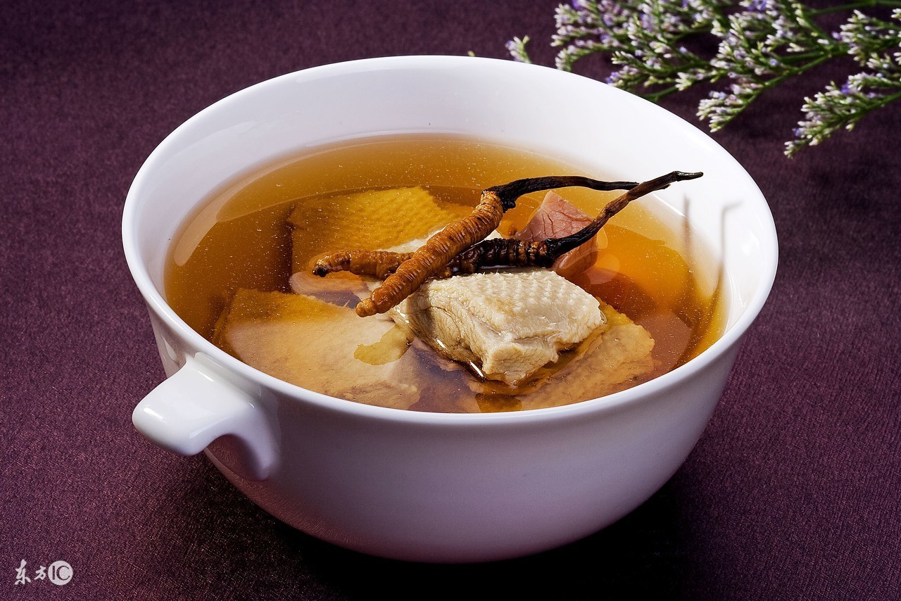 冬虫夏草哪一款最畅销 (真正的冬虫夏草大概多少钱)