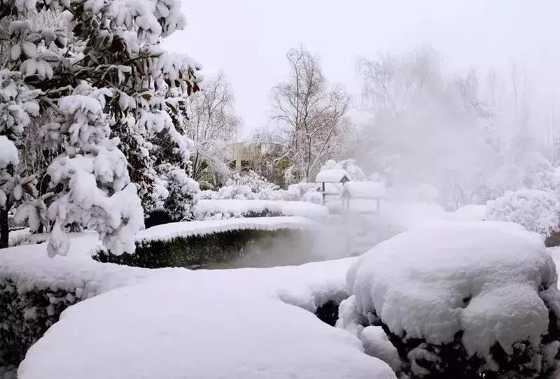 秦岭山下温泉,秦岭山里的野温泉