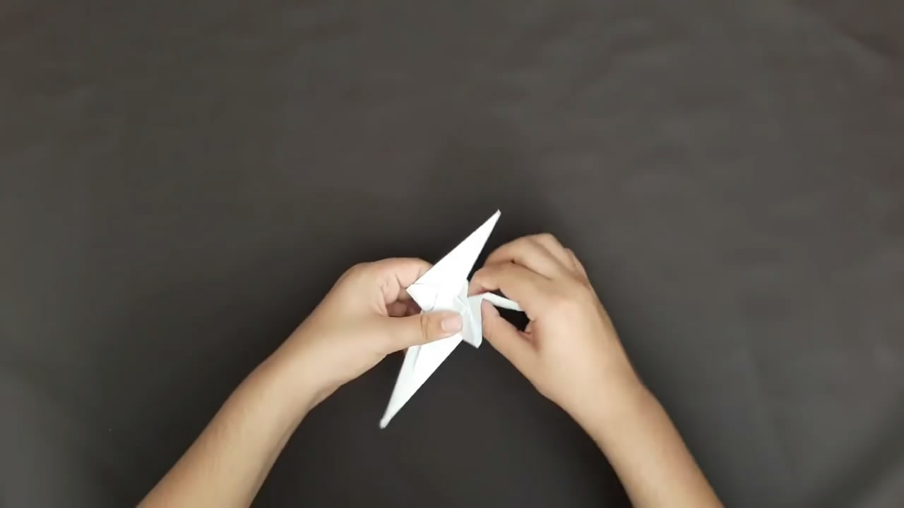 折纸变形金刚手工制作教程,简单的折纸变形金刚