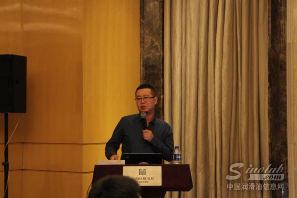 “奋斗不懈锐变不止”——龙润集团年会暨核心经销商会议盛大举行