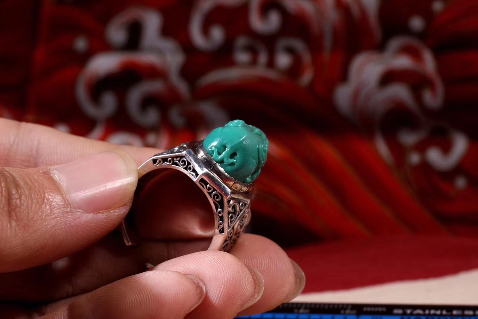 北工牙雕大师作品,喀什纯黄铜手工制作戒指