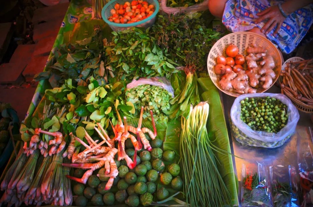 曼谷路边摊有什么好吃的,曼谷路边摊的泰式烤肉