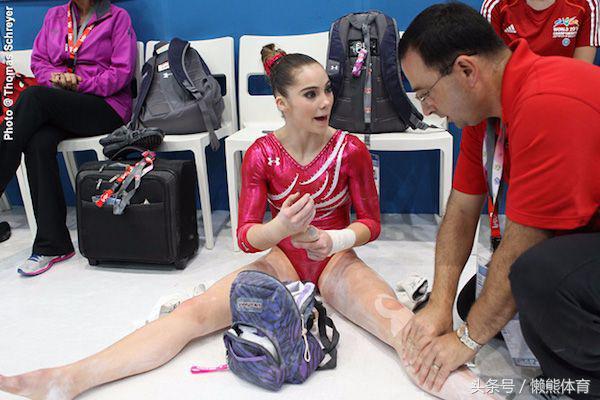 恶魔队医获刑175年,可他为什么性侵百余女性还逍遥法外这么久?