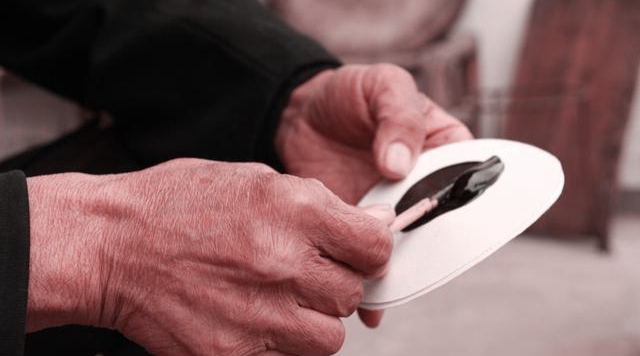 治疗骨关节炎的外用药有哪些,膝关节骨关节炎外用药如何治疗