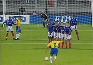 门将卡恩的十大扑救精彩瞬间,世界足坛门将连续零封纪录