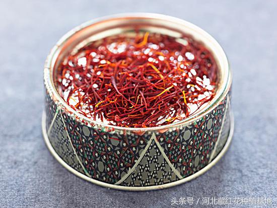 藏红花的味道有一股塑料味,藏红花的味道和功效